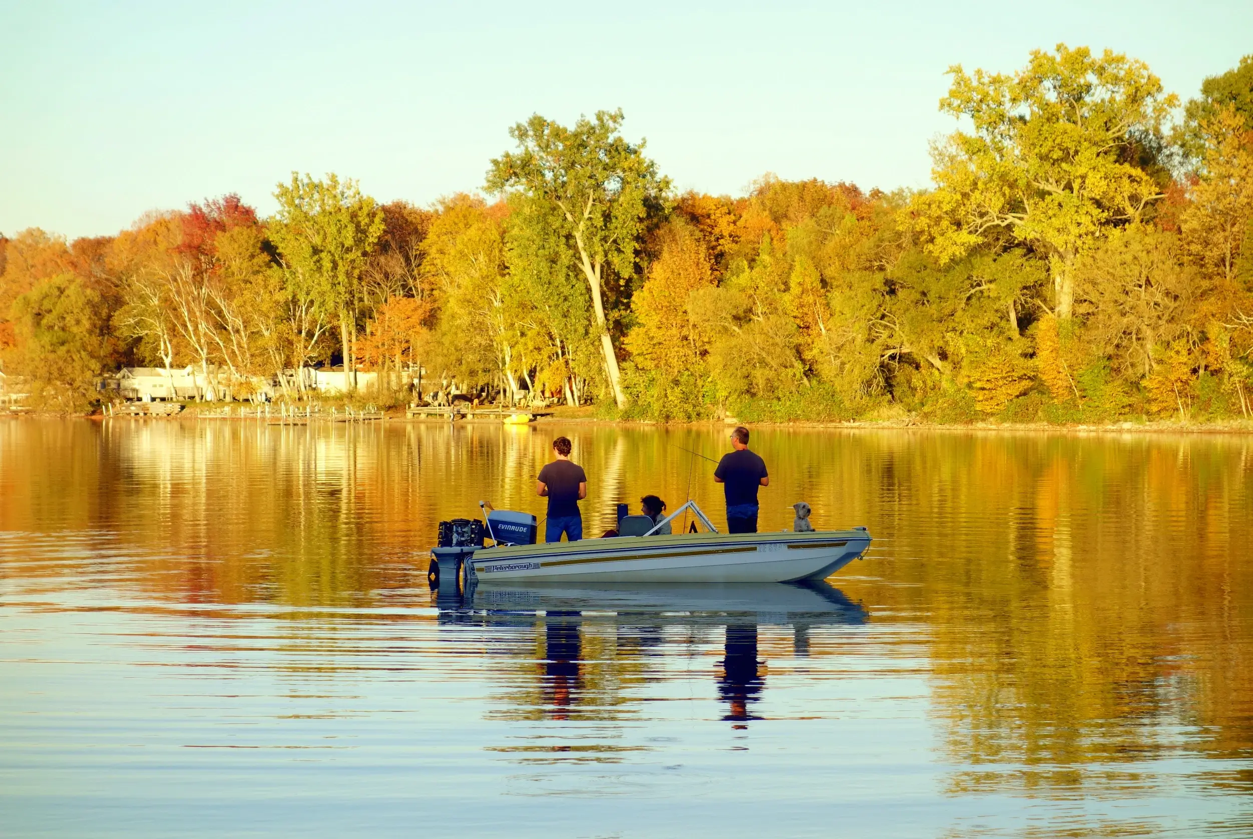 Best Fishing Lakes in Ontario: The Ultimate Guide - Fishing Fount